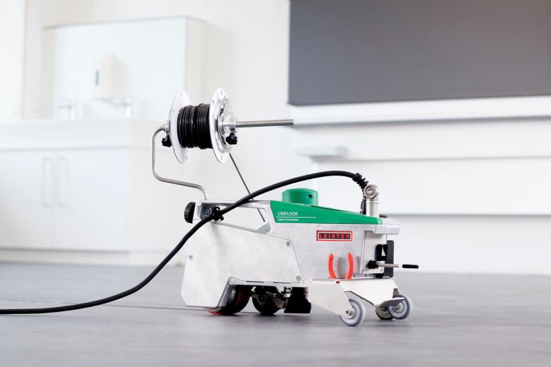 Leister UNIFLOOR 500 120v Automatic Safety/Vinyl Floor Welder 169.616 side with cutter