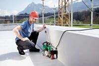Leister UNIROOF 700 Automatic Roof Welding Machine 120V 1800W 169.237 machine in use 6