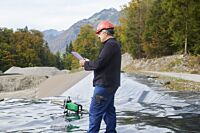 Leister WELDPLAST 605 230v 16A for Geomembrane Welding 170.460 on site LQS data logging standing