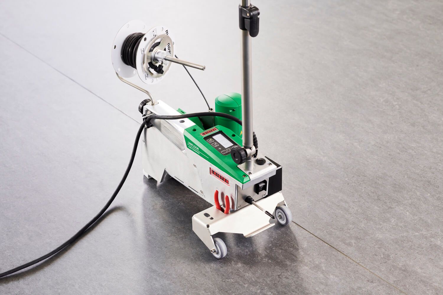 Welwyn Tool Group Leister UNIFLOOR 500 120v Automatic Safety/Vinyl